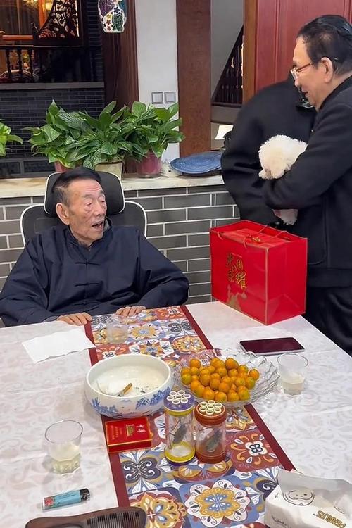 相声大师杨少华安详离世,李金斗缅怀挚友